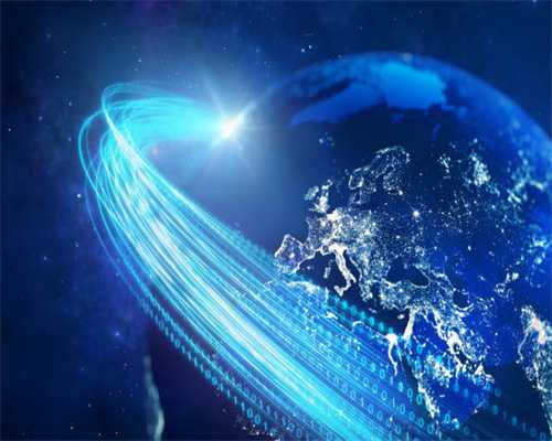 上海汤臣一品，有一位 50 岁的女清洁工