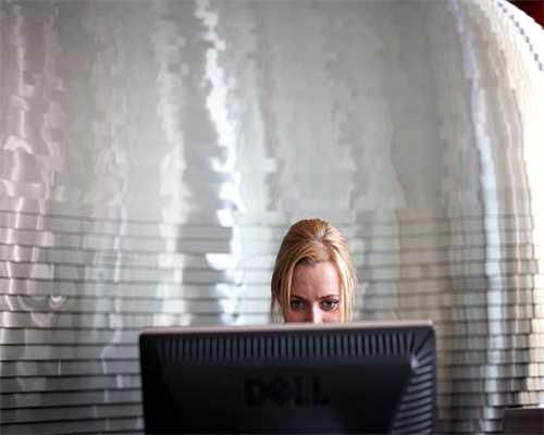 广东广州：11月18日新增8713例新冠病毒本土感染者