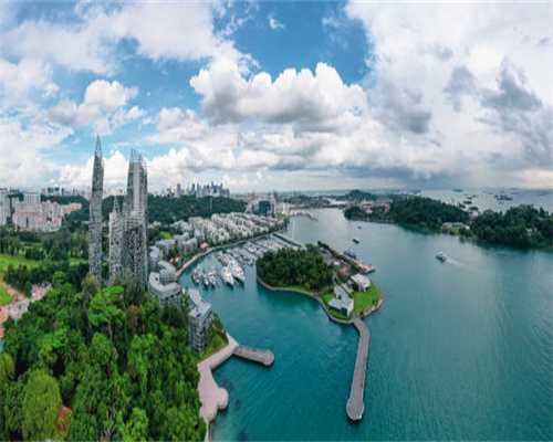 上海市区唯一原生态湿地旁，“长”出了一幢幢自然之屋