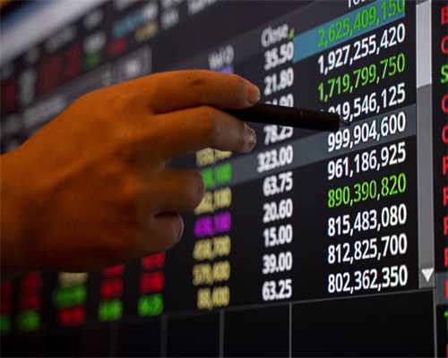 从“腾笼换鸟”到“凤凰涅槃”的创新探索