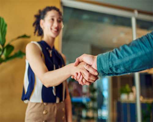 我们的节日丨连续6年邻里守望 宝湖社区260名居民齐聚一堂过大年