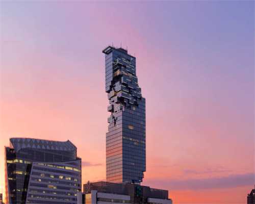 助力国际班列畅通开行的铁血男儿——记“兴站工匠”李天彬