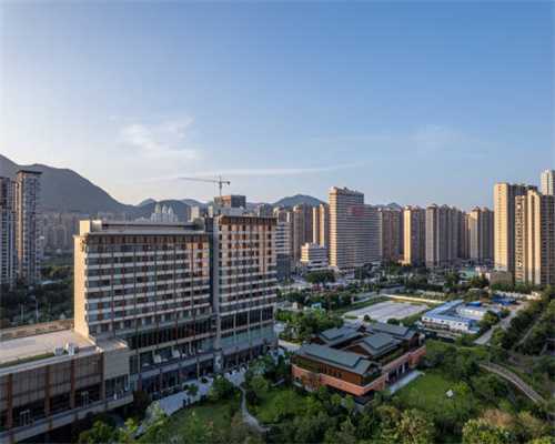 秋高气爽，坐着松江40路环游九亭→