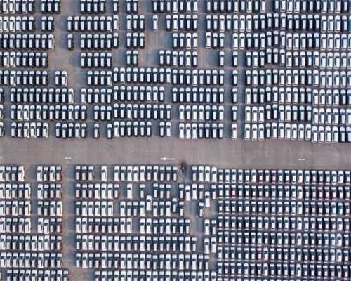 2024楼市风起云涌，岳阳房价何去何从？该趁低买入还是高位抛出？